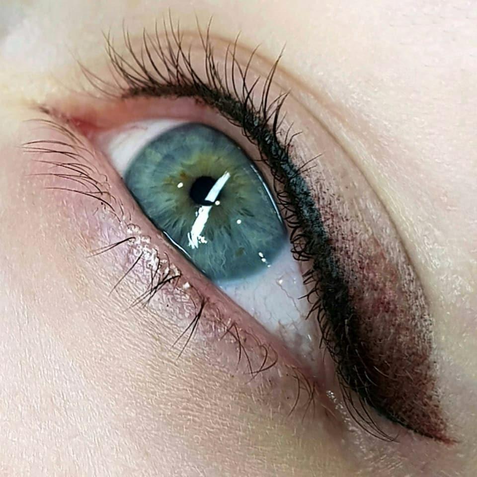 permanentní make-up, permanent, tetované obočí, permanentní linky, permanent rtů, breezy obočí, akvarel lips, akvarelové rty, přirozené tetování obočí a rtů